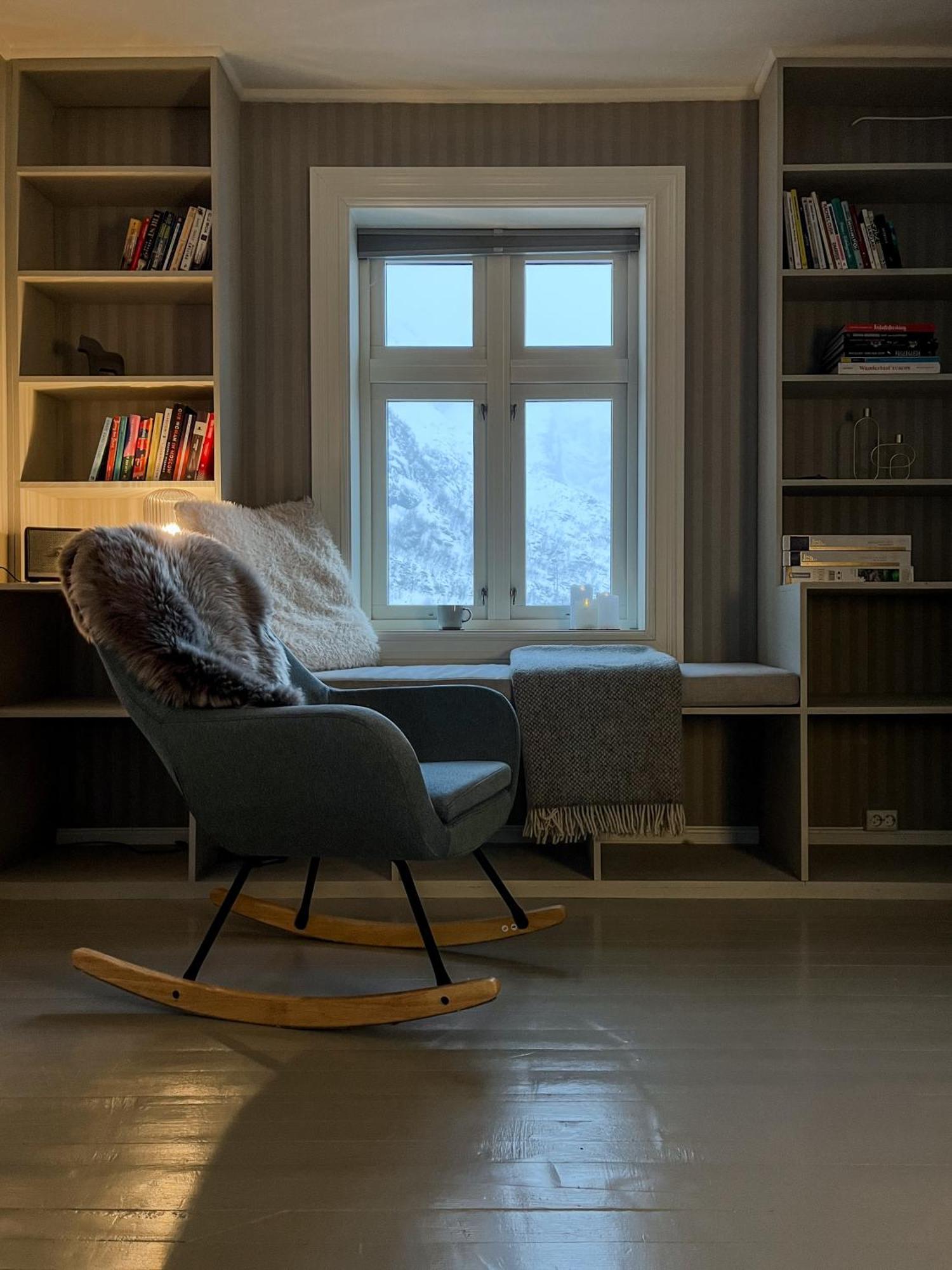 Husly Reine - Your Home With Reinebringen View ภายนอก รูปภาพ