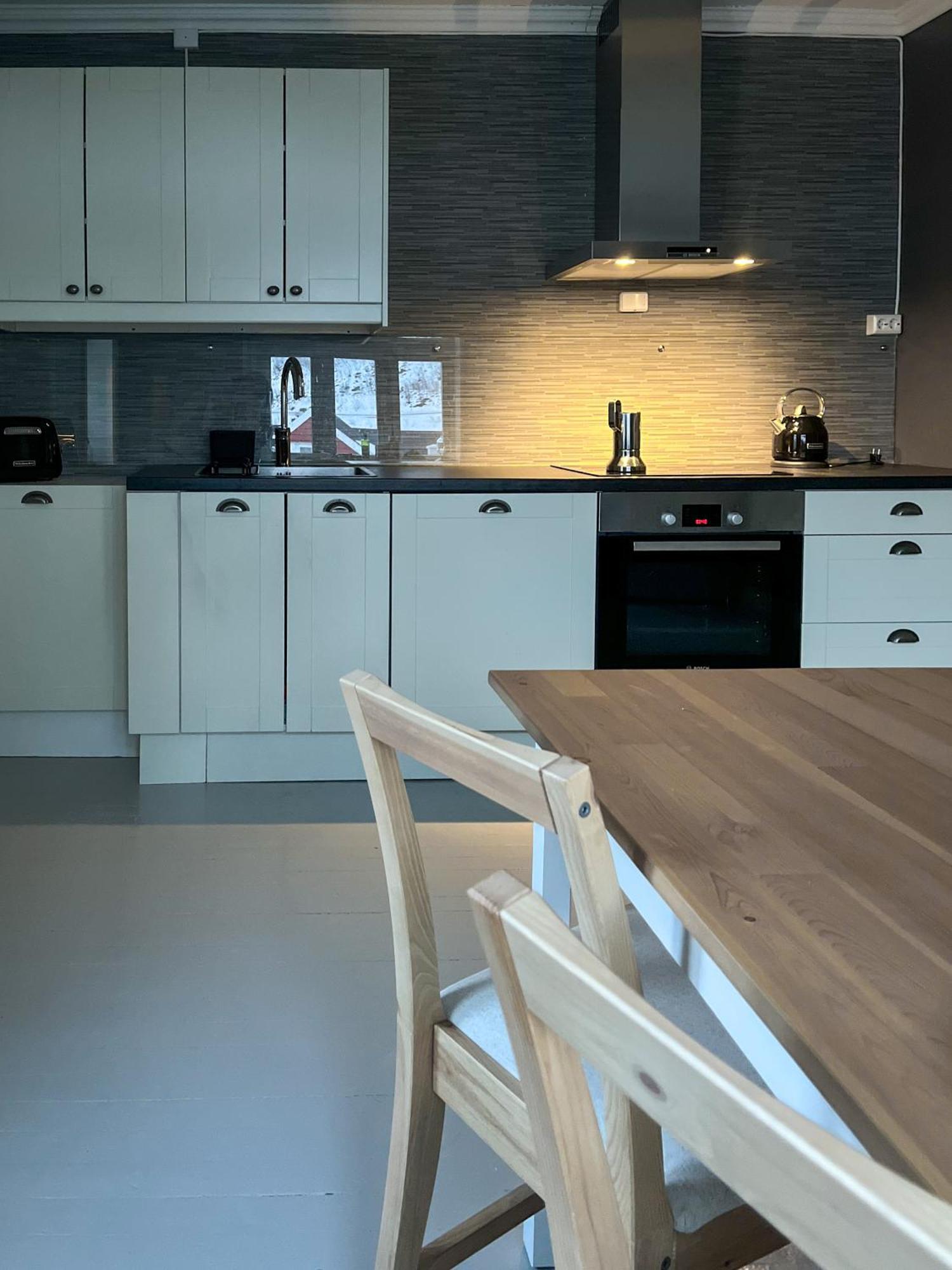 Husly Reine - Your Home With Reinebringen View ภายนอก รูปภาพ