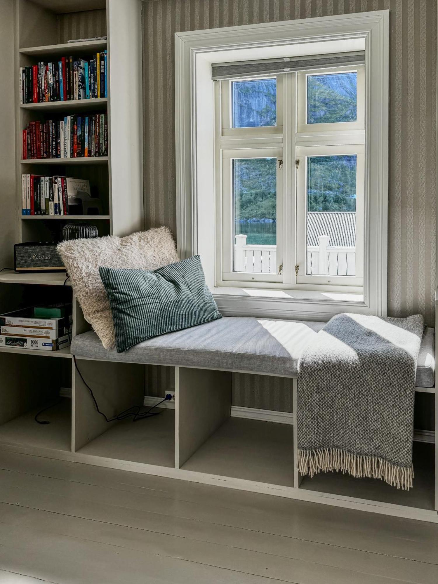 Husly Reine - Your Home With Reinebringen View ภายนอก รูปภาพ