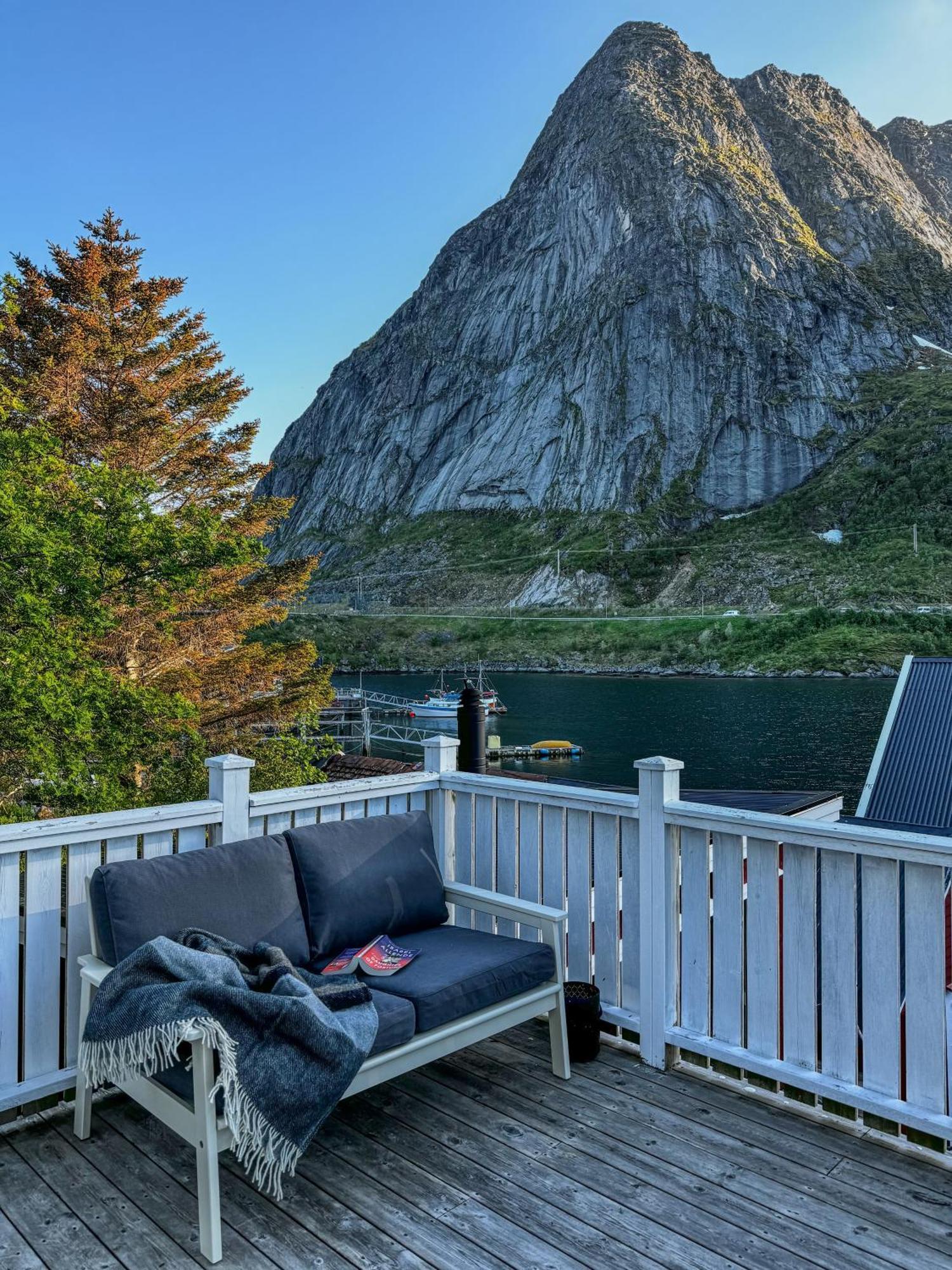 Husly Reine - Your Home With Reinebringen View ภายนอก รูปภาพ